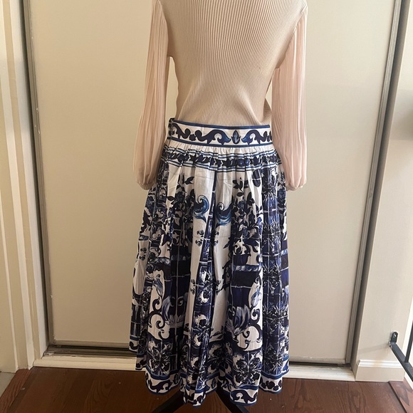 Dolce & Gabbana Skirt size 6 US - Picture 4 of 5